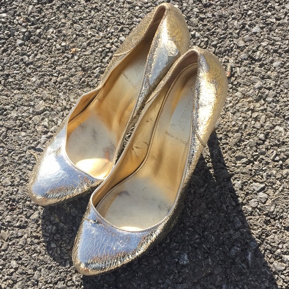 J. Crew Shoes - J. Crew Gold Metallic Heels